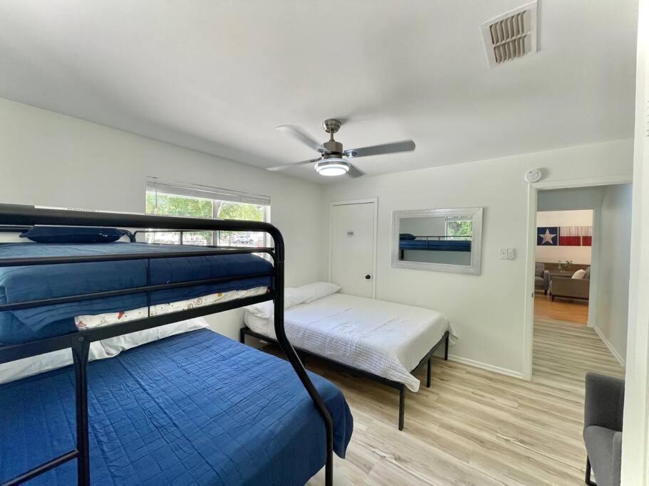 Canyon Lake River House Retreat-Location With Hot Tub Dış mekan fotoğraf